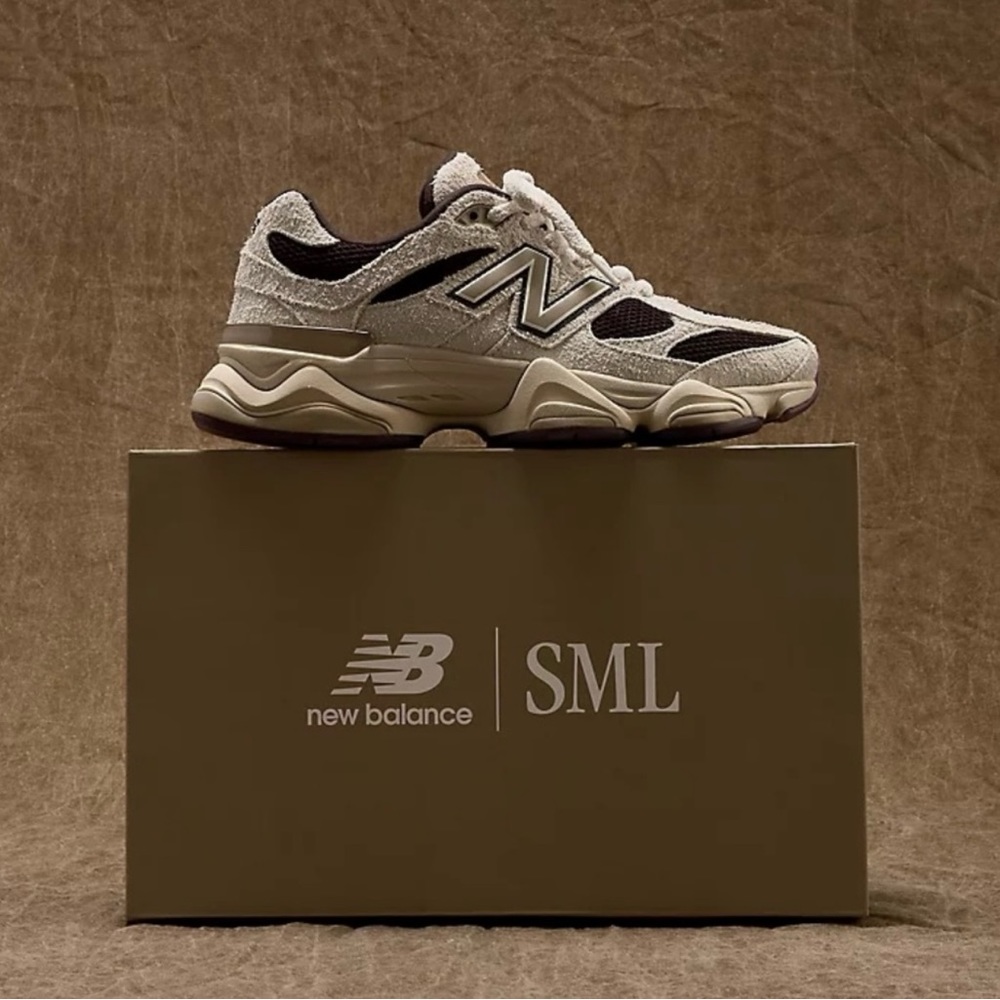 Sydney's Signature Collection 9060